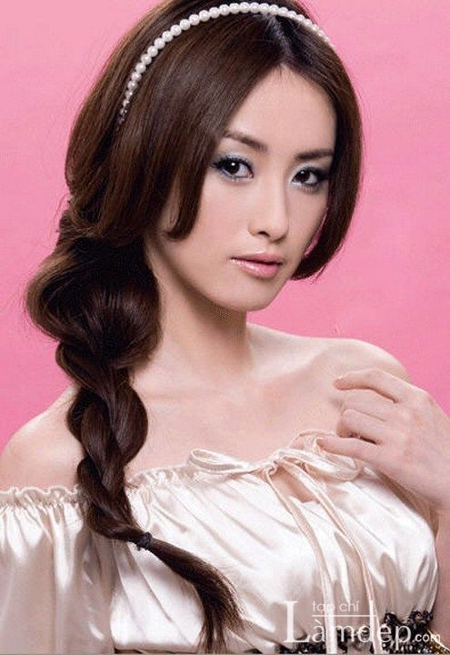 Khoa hoc trang diem ca nhan, Hoc make-up ca nhan gia re, trung tam trang diem, ruby entertainment, hoc make-up, khoa hoc makeup, khoa trang diem, trang diem co ban, trang diem nang cao Khoa hoc trang diem ca nhan, Hoc make-up ca nhan gia re, trung tam trang diem, ruby entertainment, hoc make-up, khoa hoc makeup, khoa trang diem, trang diem co ban, trang diem nang cao