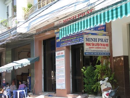 Lo luyen thi tai da nang. Trung tam luyen thi dai hoc o Da nang, luyen thi dai hoc, luyen thi dh, trung tam luyen thi, luyen thi cap toc, dam bao dau, danh sach trung tam luyen thi, cac trung tam luyen thi o da nang