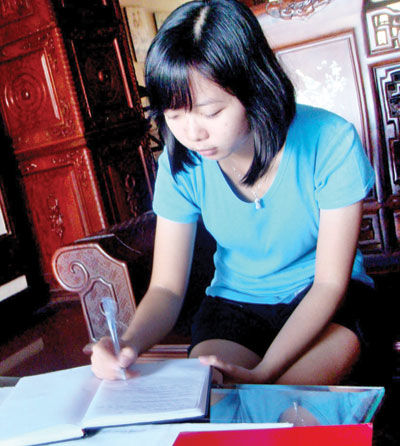 Trịnh Nhật An dành cùng lúc 6 học bổng toàn phần Trịnh Nhật An dành cùng lúc 6 học bổng toàn phần