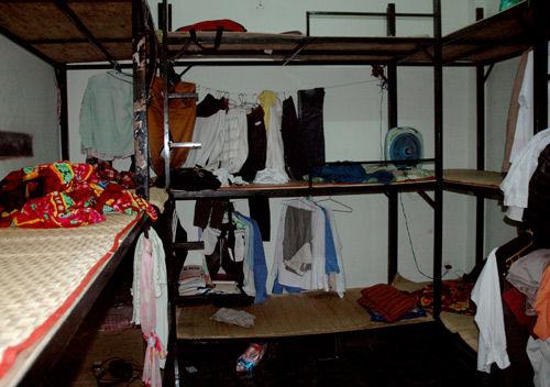 Các lò luyện thi vi phạm, Những lò luyện thi chui, Luyện thi ĐH, tuyển sinh, thông tin tuyển sinh, trung tâm luyện thi, luyện thi, thanh tra, xử phạt Các lò luyện thi vi phạm, Những lò luyện thi chui, Luyện thi ĐH, tuyển sinh, thông tin tuyển sinh, trung tâm luyện thi, luyện thi, thanh tra, xử phạt