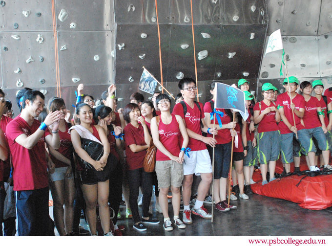 Cùng leo núi với PSB College - Ảnh 2