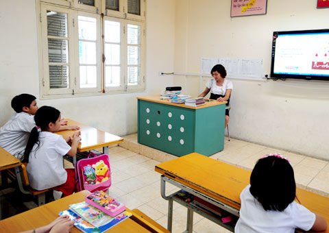 Lạm thu học phí bằng những khoản thu vô lý, Tiền mừng tết thầy cô, lạm thu, học phí, tuyển sinh, thong tin tuyen sinh, lạm thu học phí, vnexpress Lạm thu học phí bằng những khoản thu vô lý, Tiền mừng tết thầy cô, lạm thu, học phí, tuyển sinh, thong tin tuyen sinh, lạm thu học phí, vnexpress