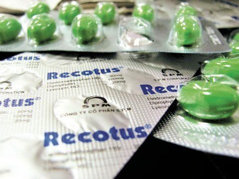 Chất gây nghiện ùa vào trường học, Học sinh dùng thuốc gây nghiện, chất gây nghiện là gì, có chất gây nghiện, chứa chất gây nghiện, những chất gây nghiện, thuốc gây nghiện, danh mục thuốc gây nghiện, thuốc lắc có gây nghiện, quản lý thuốc gây nghiện, quy chế thuốc gây nghiện, thuốc hướng tâm thần, thuốc gây nghiện là gì, dược tá bán thuốc gây nghiện, phu nu