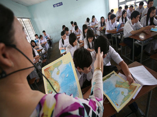 Bế tắc ngành sư phạm vì thiếu người giỏi theo học, Học sư phạm,  Tỉ lệ chọi ngành sư phạm, thanh nien, tuyển sinh, thông tin tuyển sinh, ngành sư phạm, ngành hot, tỉ lệ chọi, ĐH Sư phạm, học sư phạm, ngành sư phạm, lương thấp, lương giáo viên, dạy thêm