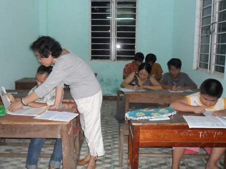 tuyen sinh, thong tin tuyen sinh, giao duc, bao giao duc, kenh tuyen sinh, vietnamnet, giao vien gia, lop xoa mu, xoa mu chu