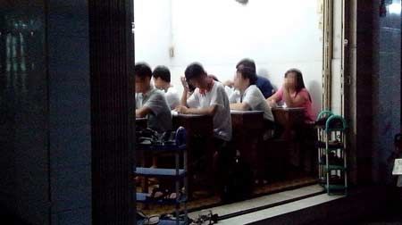 day them hoc them, tuyen sinh, tuyen sinh, hoc them, thong tin tuyen sinh, giao duc, bao giao duc, vietnamnet, tuoitre