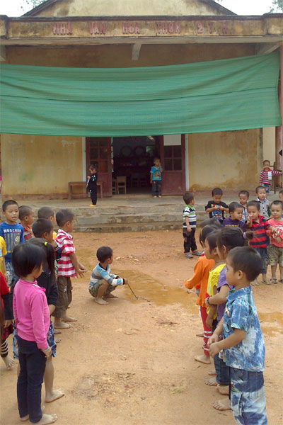 lam thu hoc phi, hoc phi cao, lam thu, vi pham, tuyen sinh, thong tin tuyen sinh, giao duc, bao giao duc