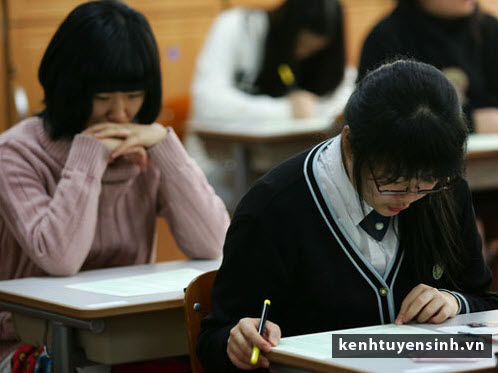 Chi phí giáo dục tại Hàn Quốc tạo áp lực lớn cho các bậc phụ huynh