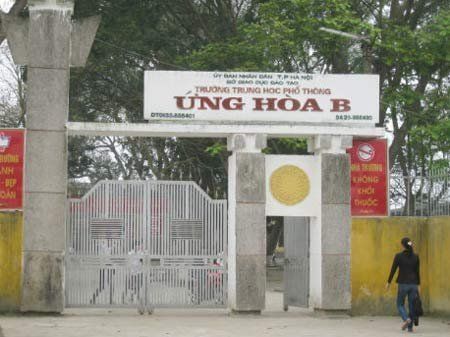 hoc sinh đánh nhau, gay su, chem nhau, danh lon, tuyen sinh, thong tin tuyen sinh, giao duc, kenh tuyen sinh, tuyen sinh 2013, vietnamnet