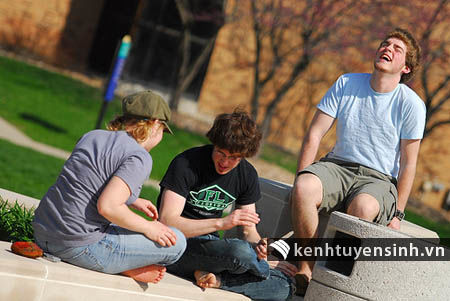 Yola Junior – chuẩn bị nền tảng du học Yola Junior – chuẩn bị nền tảng du học