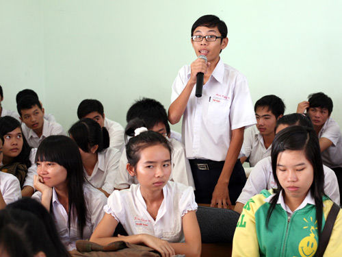 Đối tượng được xét tuyển vào ĐH, Các thí sinh huyện nghèo được tuyển thẳng, tuyển sinh, thông tin tuyển sinh, điều kiện xét tuyển, hồ sơ xét tuyển, tuyền sinh đại học, điểm thi, điểm chuẩn