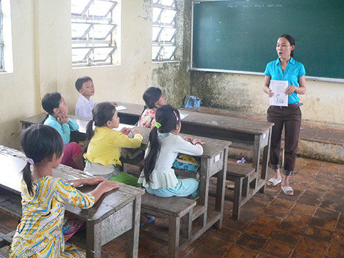 thuong tet, thuong tet cho giao vien, khong thuong tet, giao vien vung sau vung xa, nguoi lao dong