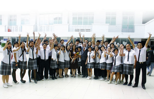 Chương trình liên kết đào tạo quốc tế tại đại học Hutech & ĐH Lincoln