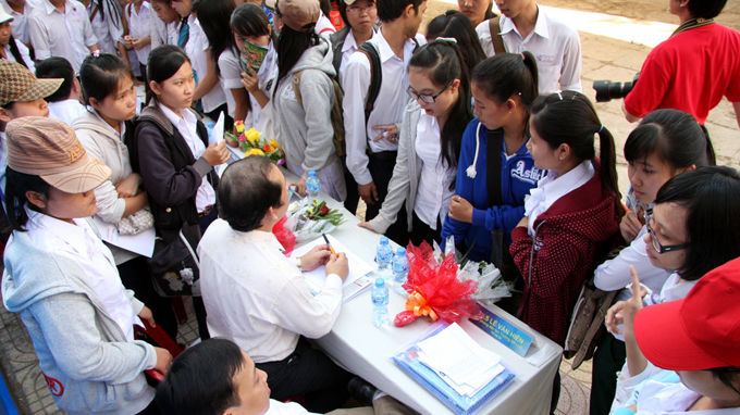 tu van tuyen sinh, tuyen sinh, thong tin tuyen sinh, huong nghiep, chon nganh, chon truong, tu van chon truong, diem chuan dai hoc, tuoi tre