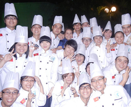 Học quản lý khách sạn và ẩm thực tại Việt Nam - Ảnh 1