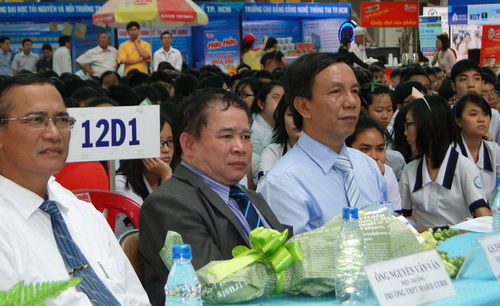 Tư vấn tuyển sinh tại TPHCM: Chương trình tư vấn mùa thi lần thứ 14