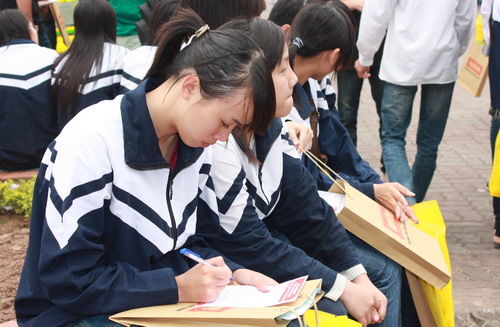 1/3 Số sinh viên cả nước học ngành Tài Chính Ngân Hàng - Ảnh 1