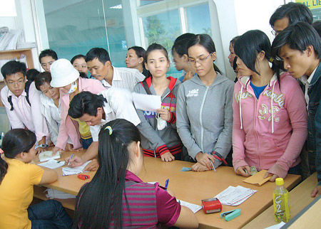 Tuyển sinh trung cấp khó khăn vì cung đã vượt cầu