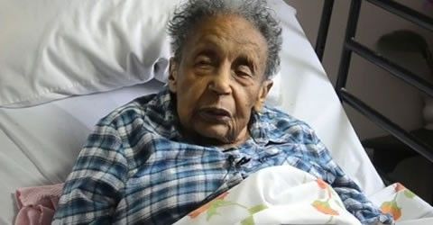 Mỹ: tốt nghiệp phố thông trun học ở tuổi 106