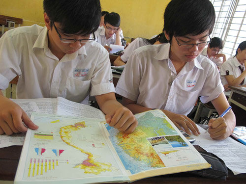 Có thể sẽ gộp chung sử - địa thành môn" Tìm hiểu xã hội"