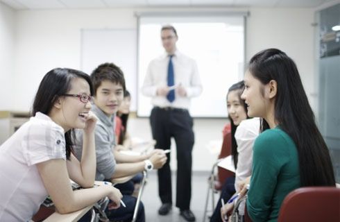 Trung tâm anh văn Hội Việt Mỹ - VUS tkhai trương cơ sở mới Trung tâm anh văn Hội Việt Mỹ - VUS tkhai trương cơ sở mới