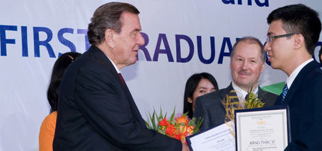 Đại học Việt Đức thông báo tuyển sinh chương trình cao học năm 2013