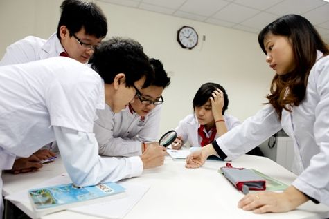 Học chương trình A-level tại trường quốc tế Hanoi Academy