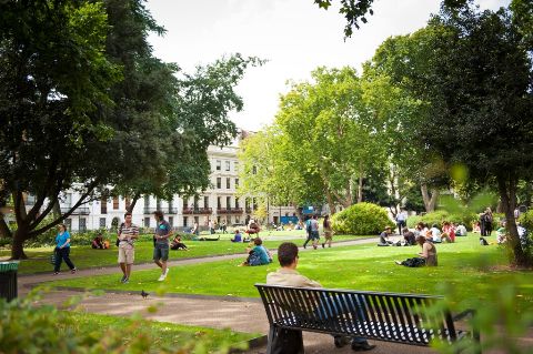 Du học chương trình A level tại Anh và học bổng 50% học phí