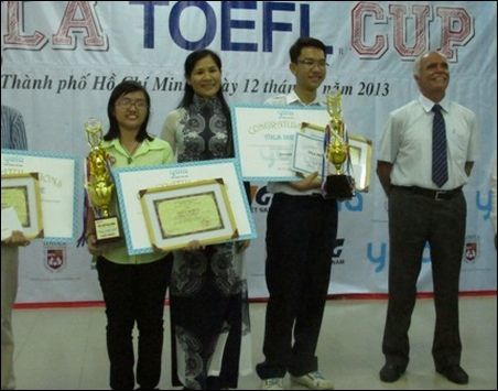 Học sinh giỏi tiếng anh giành học bổng 120 triệu đồng | hoc tieng anh Học sinh giỏi tiếng anh giành học bổng 120 triệu đồng | hoc tieng anh