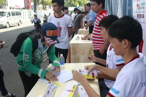 Nick Vujicic đến Việt Nam và cơ hội nhận học bổng cho sinh viên