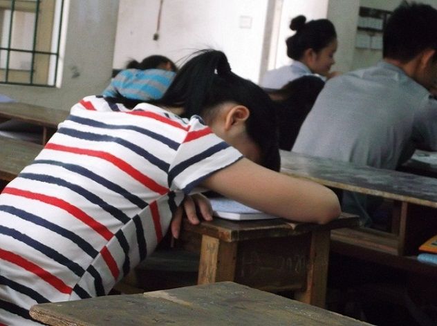 Luyện thi đại học: Thực trạng các lò luyện thi đại học cấp tốc?