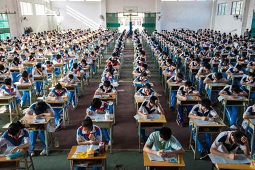 Trung Quốc nổi loạn vì không được gian lận thi cử Trung Quốc nổi loạn vì không được gian lận thi cử
