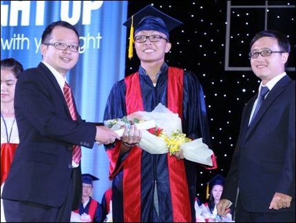 Nguyễn Hùng Lâm: Chàng trai dành học bổng 12 trường ĐH tại Mỹ