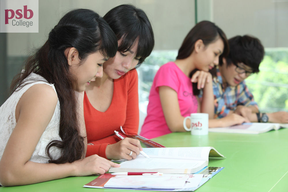 Chương trình giao lưu với sinh viên, giảng viên PSB College