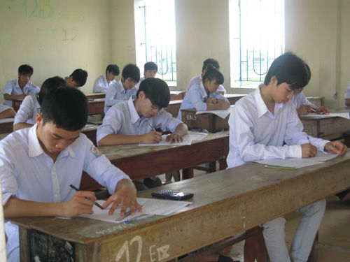 Thí sinh hệ Giáo dục thường xuyên rớt tốt nghiệp khá nhiều | Diem thi