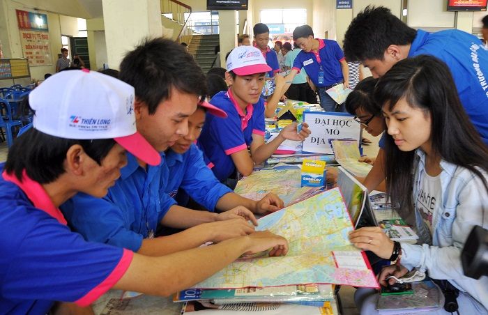 lam thu tuc thi dai hoc lam thu tuc thi dai hoc