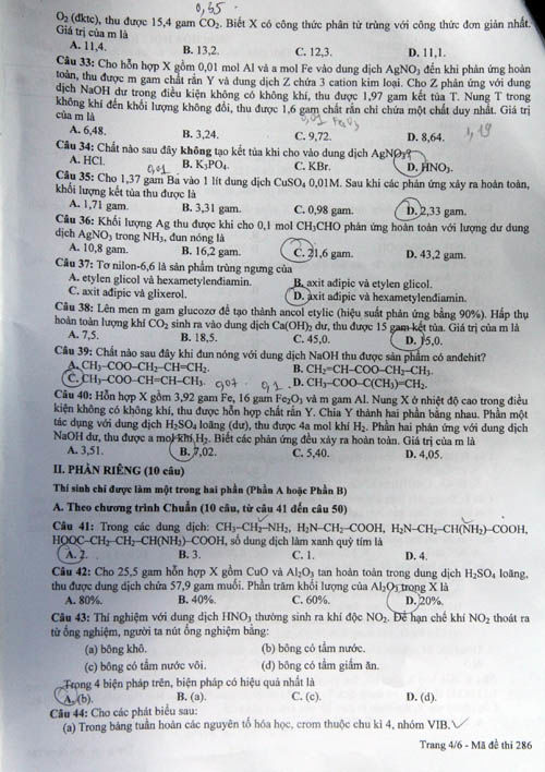 Đề thi & đáp án môn tiếng anh và Hoá học sáng nay - Ảnh 4