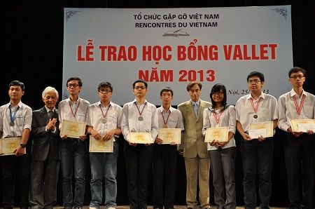Học bổng Vallet là nguồn động viên đối với các em học sinh.