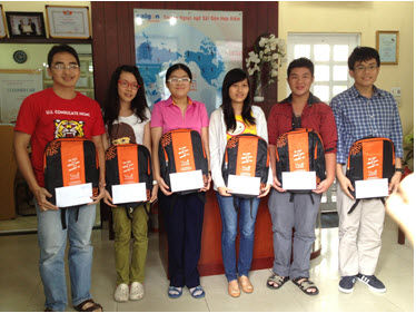 Báo cáo chuyên đề “Get ready for the future: How to achieve the highest IELTS score Báo cáo chuyên đề “Get ready for the future: How to achieve the highest IELTS score