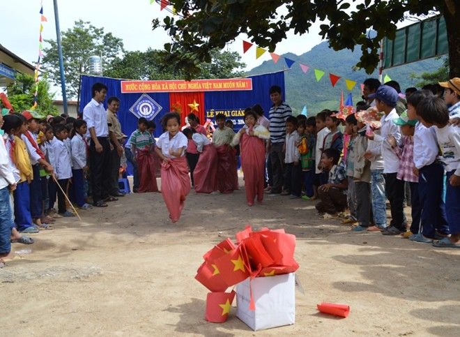 Những lễ khai giảng đặc biệt nhất Việt Nam