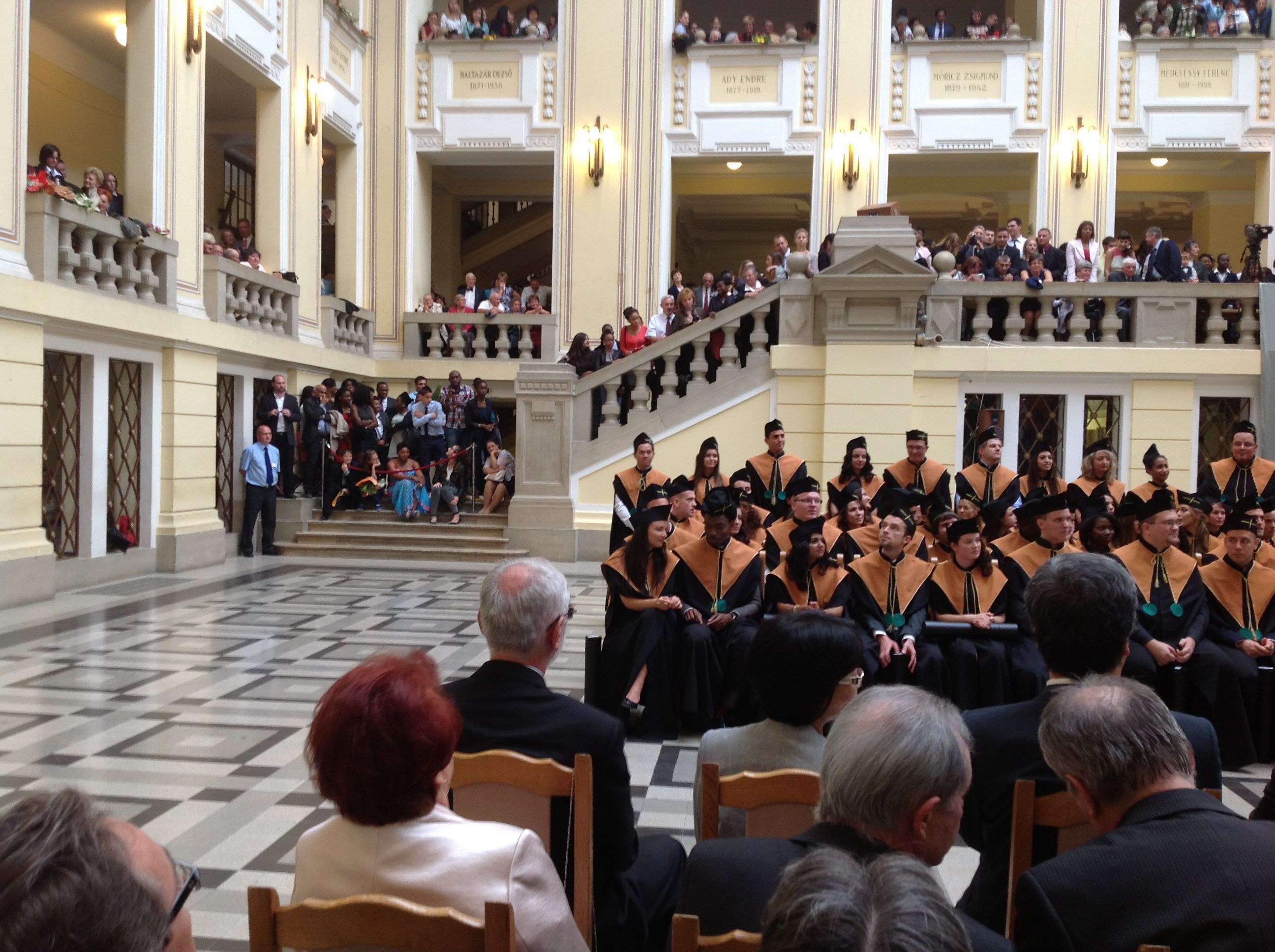 đại học debrecen