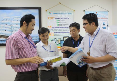 Giáo viên trải nghiệm tại doanh nghiệp để đào tạo tốt hơn