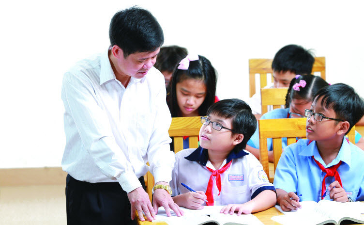 Luyện thi tại TITAN Education với lớp học không quá 20 học sinh