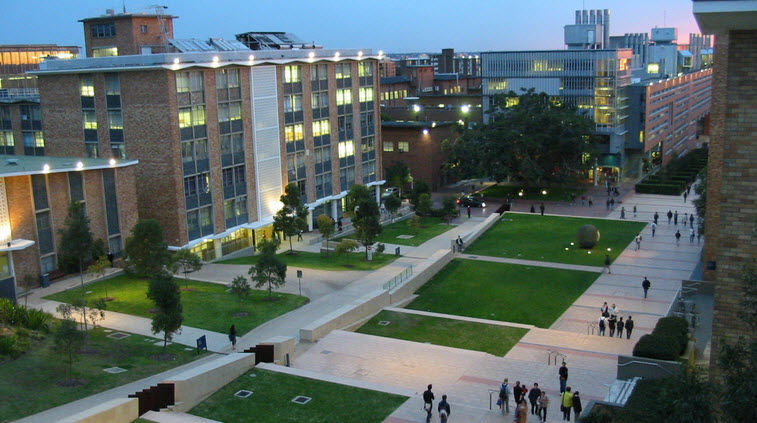 Du học Đại học chi phí thấp nhất của Úc