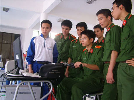Tuyển sinh các trường Quân đội và những điểm mới năm 2013