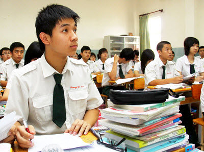 Tuyển sinh 2013: Cẩn trọng với học bổng ở trường ngoài công lập