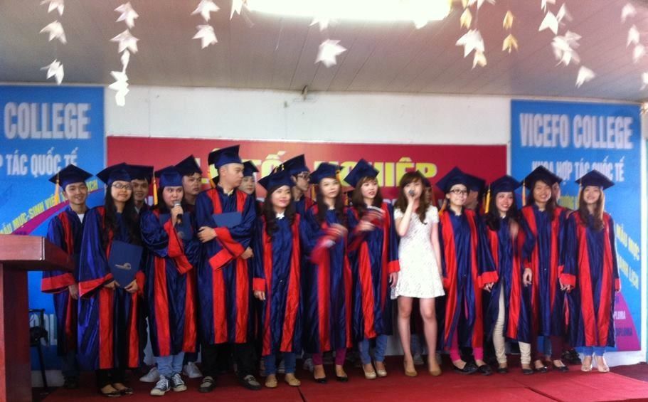 Trường kinh tế ngoại giao Việt Nam xét NV bổ sung theo học bạ