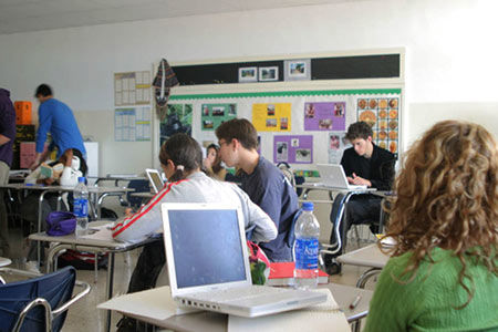 Blended learning: Phương pháp học thời đại kỷ nguyên số Blended learning: Phương pháp học thời đại kỷ nguyên số