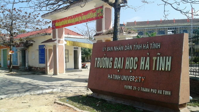 Đại học Hà Tĩnh: bị dừng tuyển sinh 14 ngành Đại học Hà Tĩnh: bị dừng tuyển sinh 14 ngành