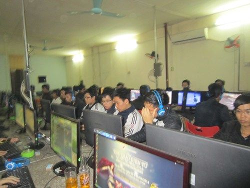 Các bậc cha mẹ có biết con mình nói gì khi chơi game không?  Các bậc cha mẹ có biết con mình nói gì khi chơi game không?